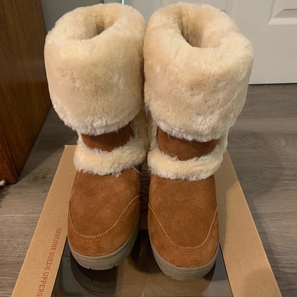 GUC faux fur genuine suede boots - Picture 1 of 6